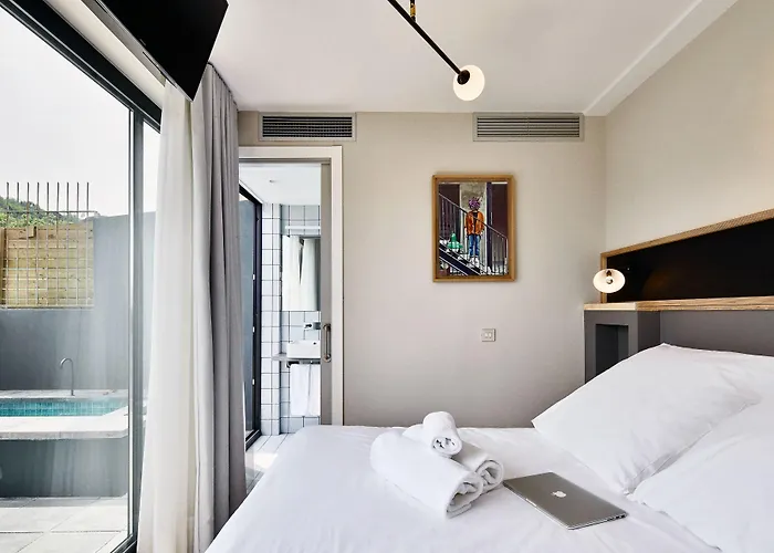 브루멜 4* 바르셀로나